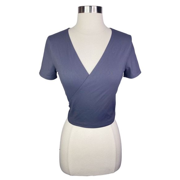 Victoria’s Secret PINK Ultimate Wrap Workout Top - Size XS - Picture 2 of 7